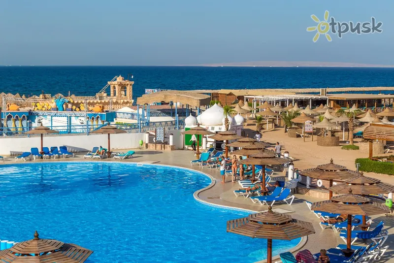 Фото отеля Aladdin Beach Resort 4* Hurgada Ēģipte ārpuse un baseini