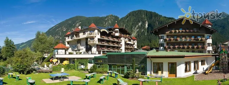Фото отеля Strass Hotel 4* Mayrhofen Austrija ārpuse un baseini