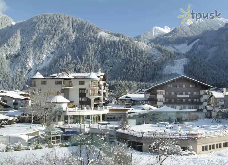 Фото отеля Strass Hotel 4* Mayrhofenas Austrija išorė ir baseinai