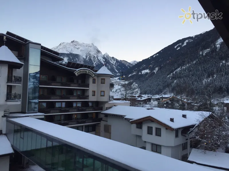 Фото отеля Sport & Spa Hotel Strass 4* Mayrhofen Austrija ārpuse un baseini