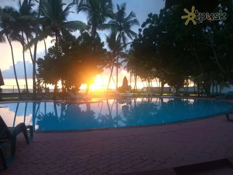 Фото отеля Shalimar Beach Resort 3* Ваддува Шрі Ланка екстер'єр та басейни