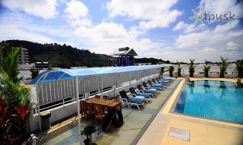 Фото отеля Azure Phuket Hotel 3* о. Пхукет Таїланд екстер'єр та басейни