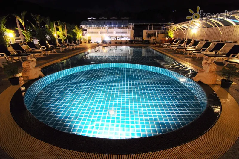 Фото отеля Azure Phuket Hotel 3* о. Пхукет Таиланд экстерьер и бассейны