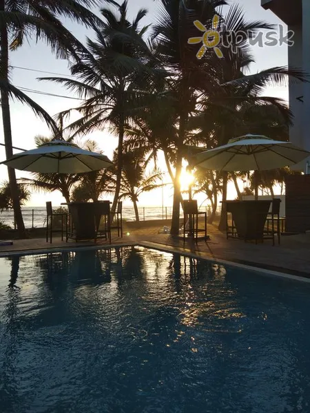 Фото отеля South Beach Villa 69 4* Индурува Шри-Ланка пляж