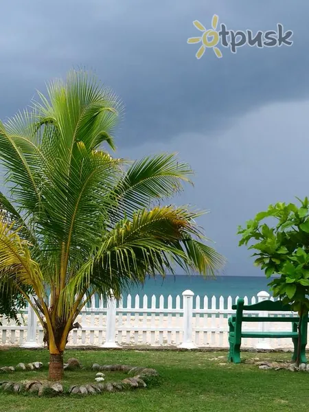 Фото отеля Pearl Oceanic Resort 3* Трінкомалі Шрі Ланка пляж