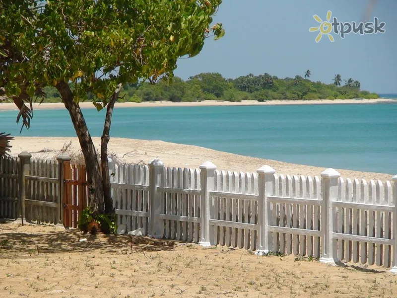 Фото отеля Pearl Oceanic Resort 3* Trincomalee Šri Lanka papludimys