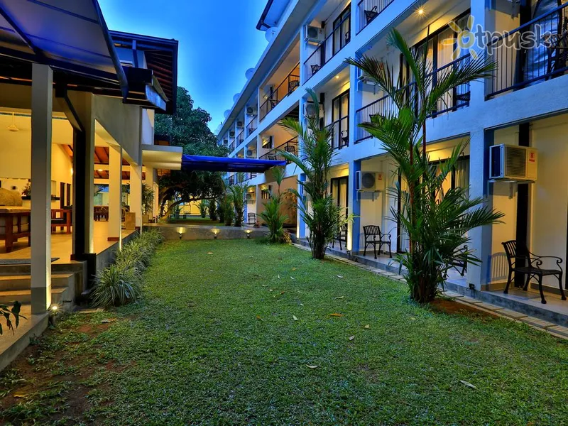 Фото отеля The Blue Wave Hotel 3* Arugamas līcis Šrilanka ārpuse un baseini