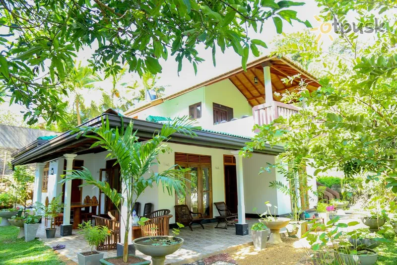 Фото отеля Green Cottage Villa 1* Hikaduva Šri Lanka išorė ir baseinai