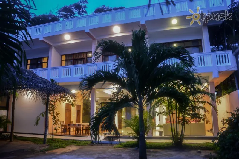 Фото отеля Calluna Hotel Mirissa 3* Матара Шрі Ланка екстер'єр та басейни