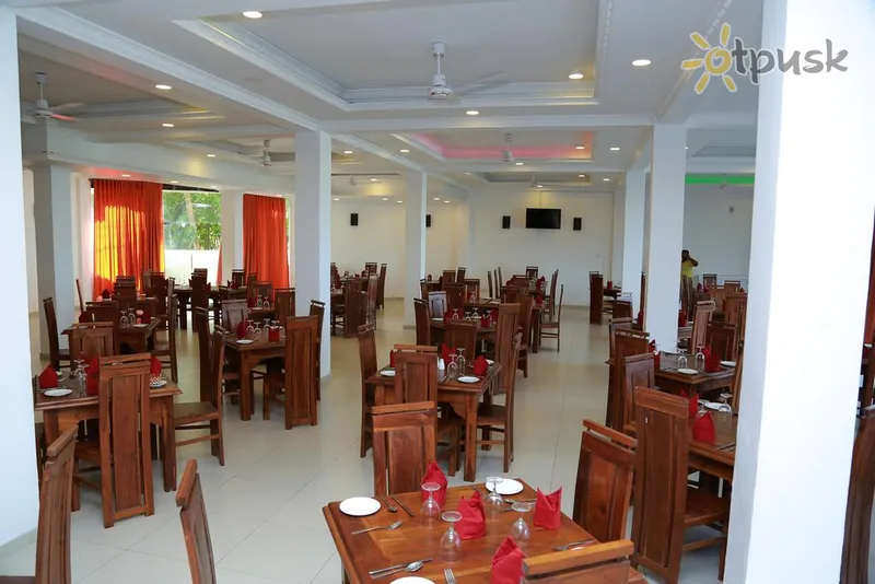 Фото отеля Sanmark Hotel 4* Koggala Šri Lanka barai ir restoranai
