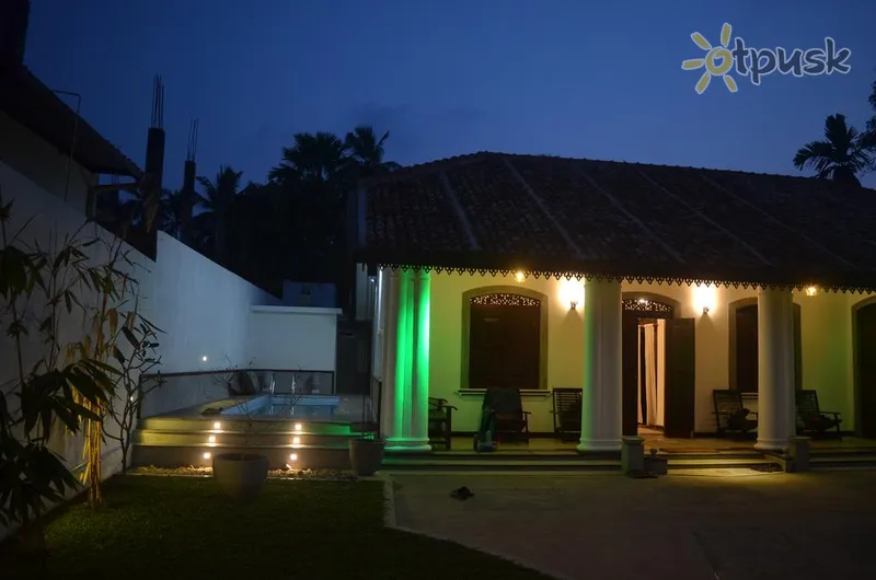 Фото отеля White Dome Villa 2* Галле Шри-Ланка экстерьер и бассейны