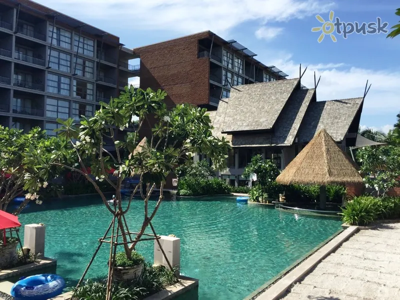 Фото отеля Anantara Mai Khao Phuket Villas 5* о. Пхукет Таїланд екстер'єр та басейни
