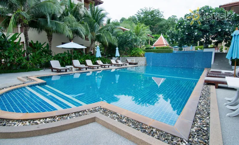 Фото отеля Baan Yuree Resort & Spa 3* о. Пхукет Таїланд екстер'єр та басейни