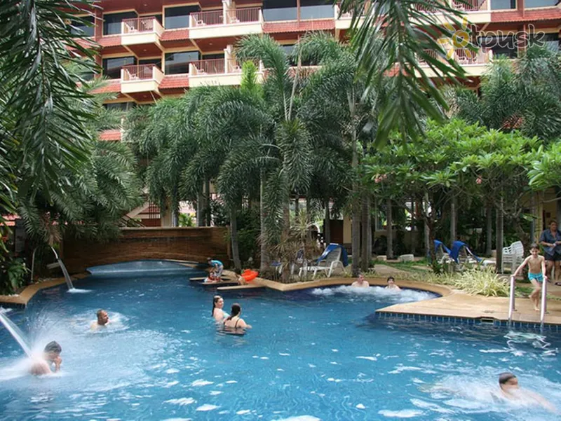 Фото отеля Baumanburi Hotel 3* о. Пхукет Таїланд екстер'єр та басейни