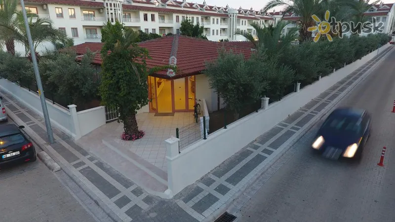 Фото отеля Kocer Club Apartments 3* Marmarisa Turcija ārpuse un baseini