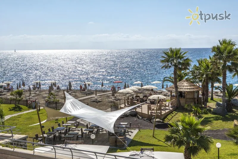 Фото отеля Aregai Marina Hotel & Residence 4* Империя Италия пляж