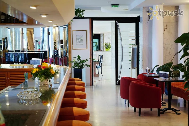 Фото отеля Hotel & Spa S'Entrador Playa 4* о. Майорка Іспанія бари та ресторани