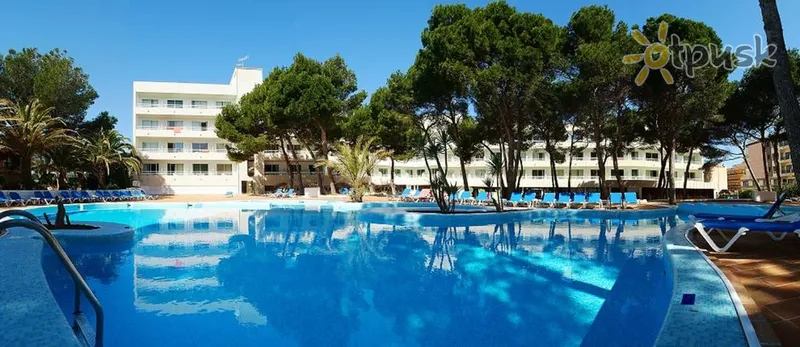 Фото отеля Hotel & Spa S'Entrador Playa 4* о. Майорка Испания экстерьер и бассейны