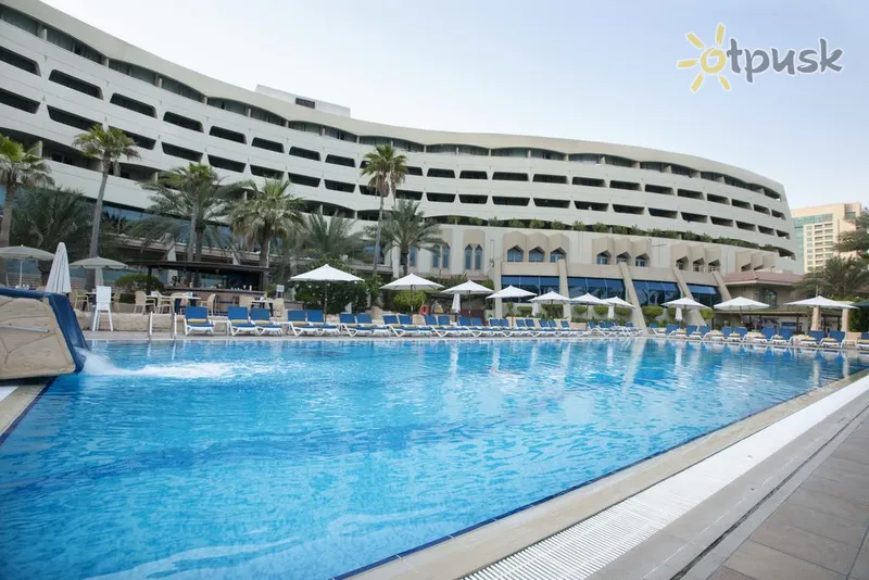 Фото отеля Occidental Sharjah Grand 4* Шарджа ОАЕ екстер'єр та басейни