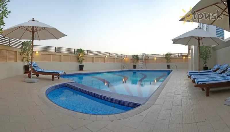 Фото отеля Al Barsha Hotel Apartments by Mondo 3* Dubajus JAE išorė ir baseinai