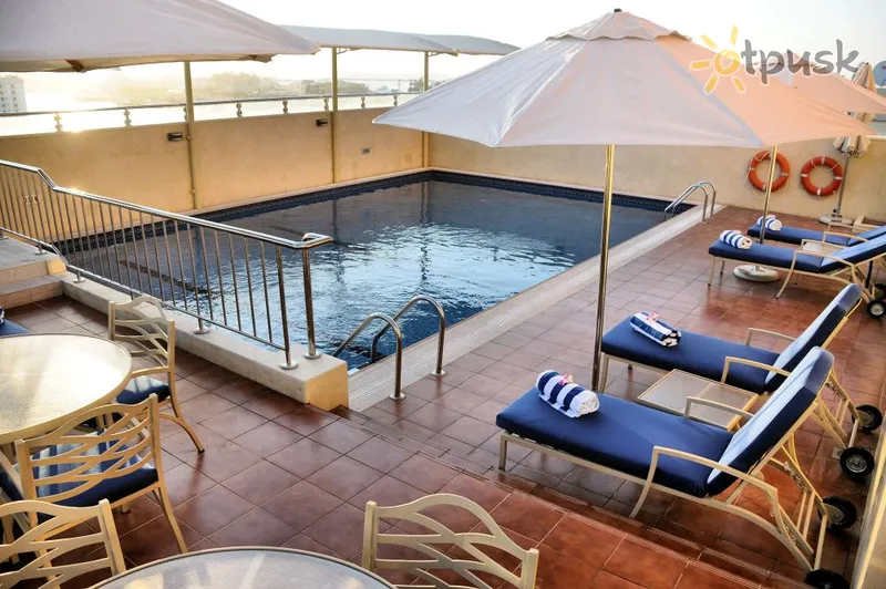 Фото отеля Al Hamra Hotel 4* Шарджа ОАЕ екстер'єр та басейни