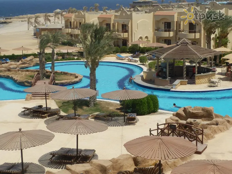 Фото отеля Coral Hills Resort Marsa Alam 4* Marsa Alamas Egiptas išorė ir baseinai