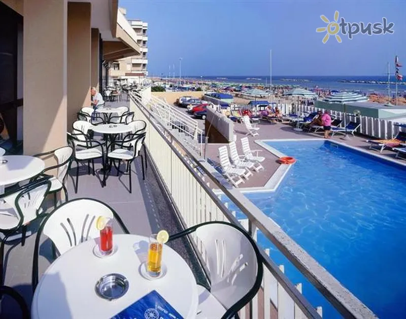 Фото отеля Astoria Hotel 3* Пезаро Италия экстерьер и бассейны