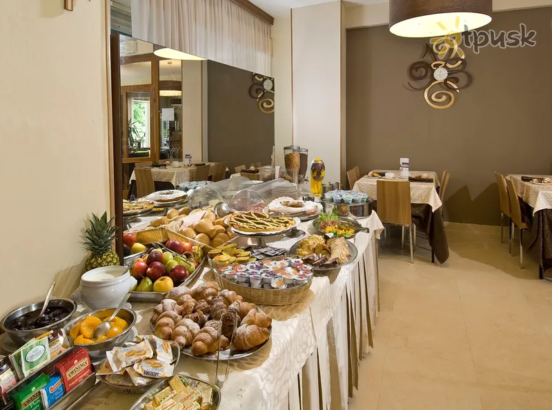 Фото отеля Conchiglia Hotel 3* Анкона Італія бари та ресторани