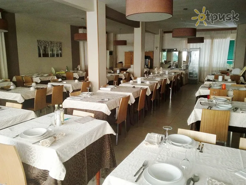Фото отеля Conchiglia Hotel 3* Анкона Італія бари та ресторани
