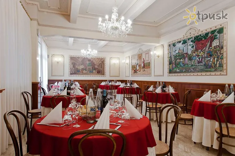 Фото отеля Des Bains Hotel 3* Pesaro Italija barai ir restoranai