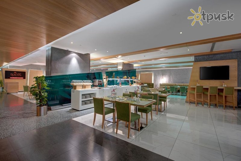 Фото отеля Al Khoory Executive Hotel 3* Дубай ОАЭ бары и рестораны