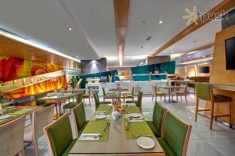 Фото отеля Al Khoory Executive Hotel 3* Дубай ОАЭ бары и рестораны
