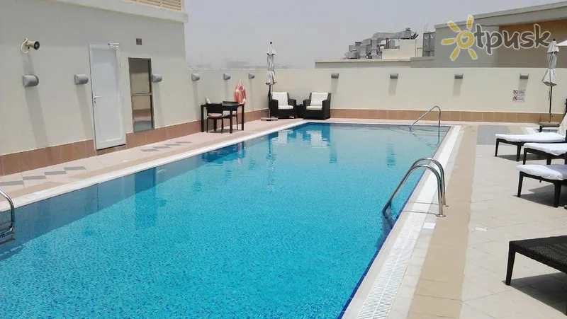 Фото отеля Avani Deira Dubai Hotel 5* Дубай ОАЕ екстер'єр та басейни
