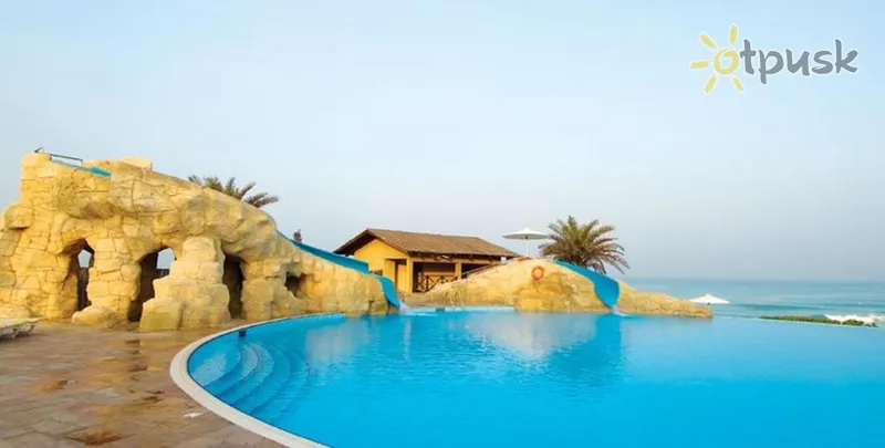 Фото отеля Coral Beach Resort Sharjah 4* Шарджа ОАЕ екстер'єр та басейни