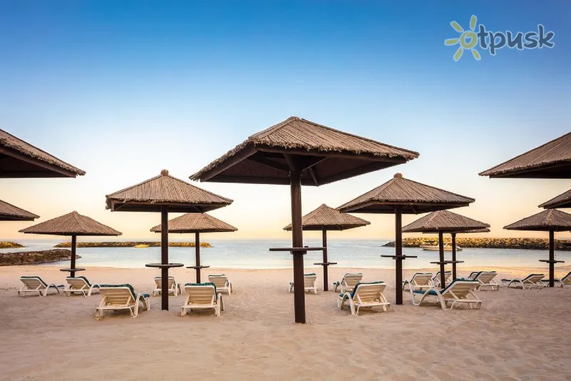Фото отеля Coral Beach Resort Sharjah 4* Шарджа ОАЕ пляж