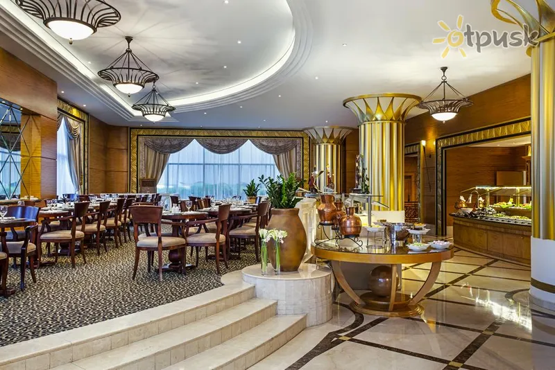 Фото отеля Corniche Hotel Abu Dhabi 5* Абу Даби ОАЭ бары и рестораны