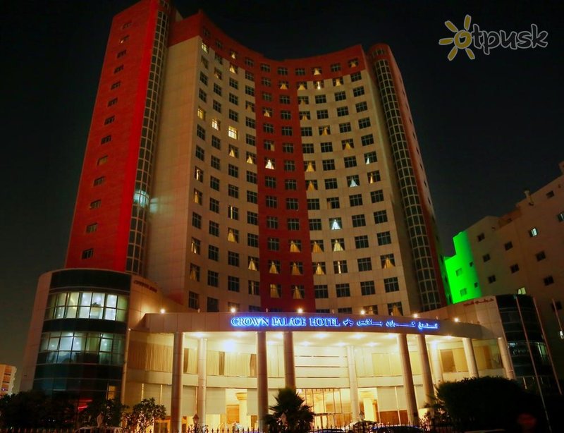 Фото отеля Crown Palace Hotel 4* Аджман ОАЭ экстерьер и бассейны