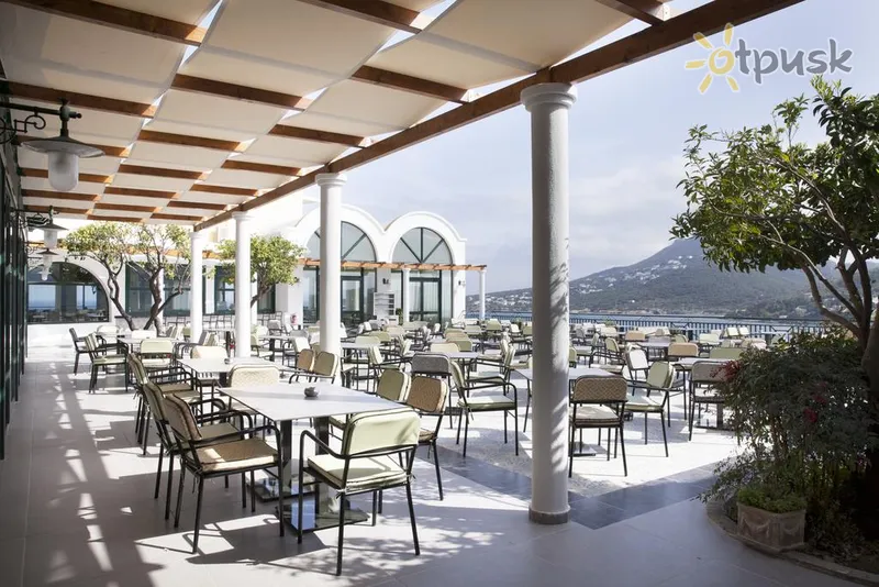 Фото отеля Dolce Attica Riviera 4* Atika Grieķija bāri un restorāni