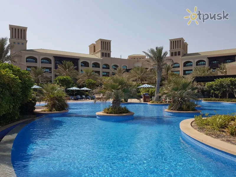 Фото отеля Desert Islands Resort & Spa by Anantara 5* Abu dabī AAE ārpuse un baseini