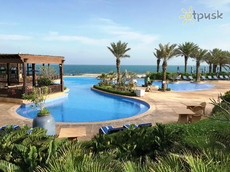 Фото отеля Desert Islands Resort & Spa by Anantara 5* Abu Dabis JAE išorė ir baseinai