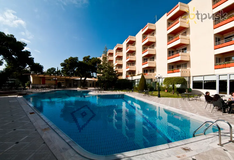Фото отеля Oasis Hotel Apartments 4* Atėnai Graikija išorė ir baseinai