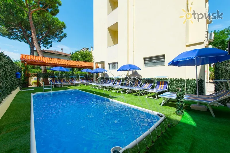 Фото отеля Vannucci Hotel 3* Riminis Italija išorė ir baseinai