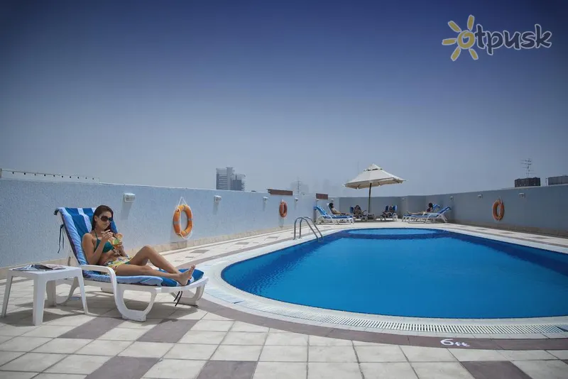 Фото отеля Dock Masters Hotel Apartments 3* Дубай ОАЭ экстерьер и бассейны