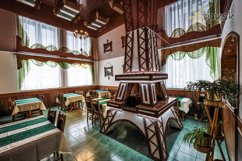 Фото отеля Вилла Игнатьева 3* Сходница Украина бары и рестораны