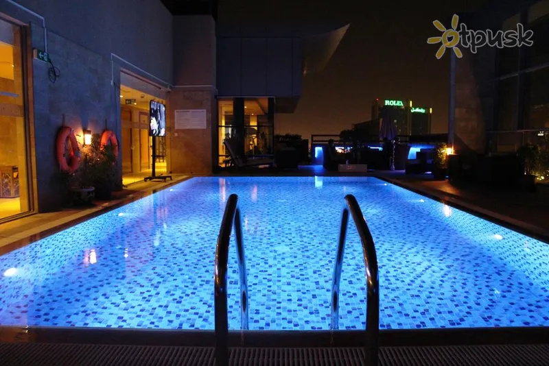 Фото отеля Best Western Plus Pearl Creek 4* Dubajus JAE išorė ir baseinai