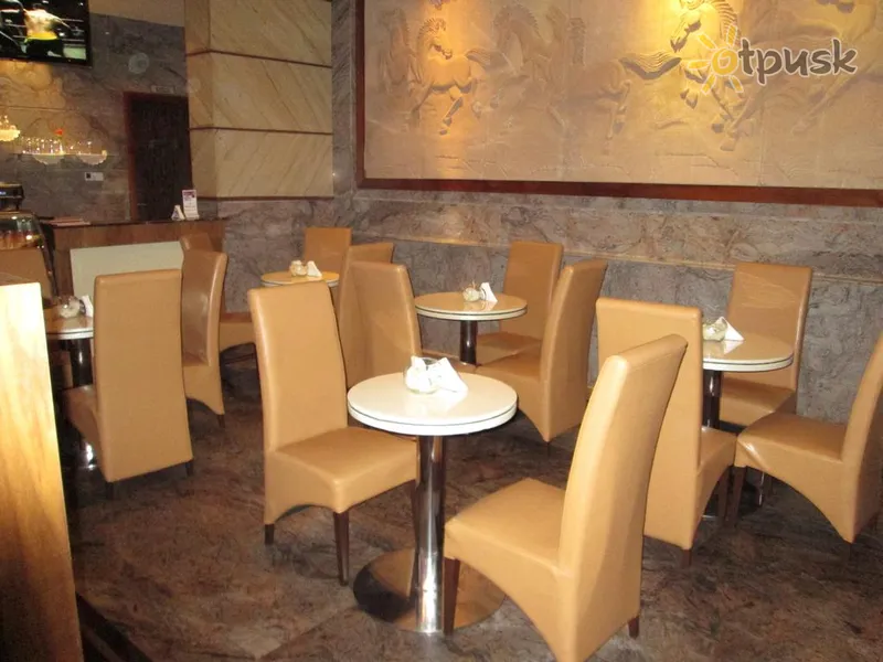 Фото отеля Fortune Royal Hotel 4* Fujairah JAE barai ir restoranai
