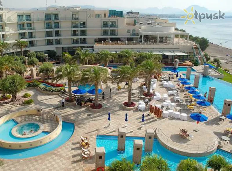 Фото отеля Club Hotel Casino Loutraki 5* Loutraki Grieķija ārpuse un baseini