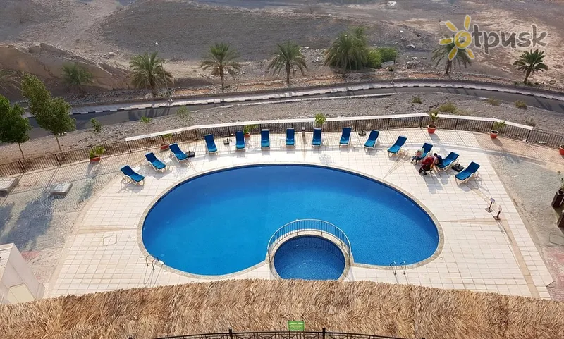Фото отеля Golden Tulip Khatt Springs Resort & Spa 5* Ras al Chaima JAE išorė ir baseinai