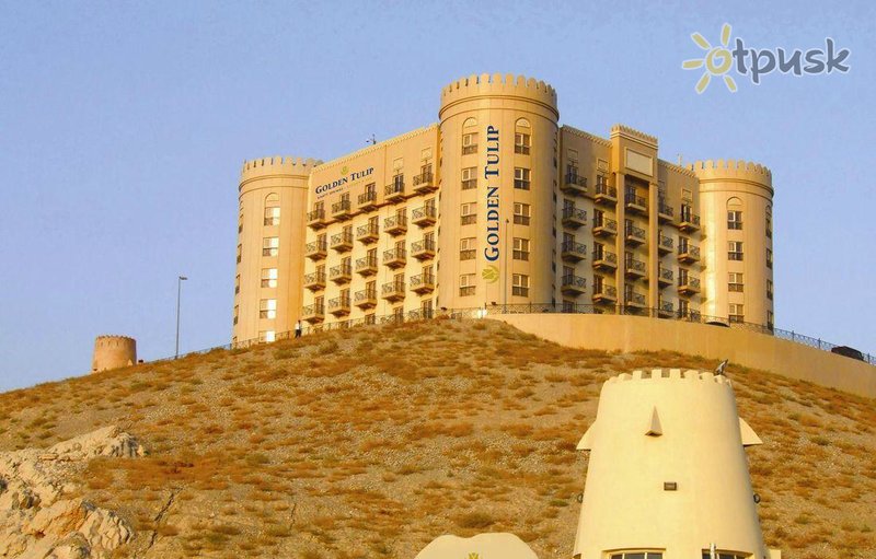 Фото отеля Golden Tulip Khatt Springs Resort & Spa 5* Рас Аль-Хайма ОАЭ экстерьер и бассейны