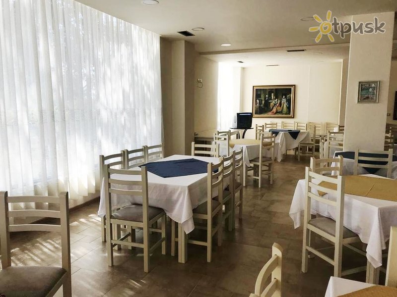 Фото отеля Villa Aljor Hotel 3* Дуррес Албания бары и рестораны